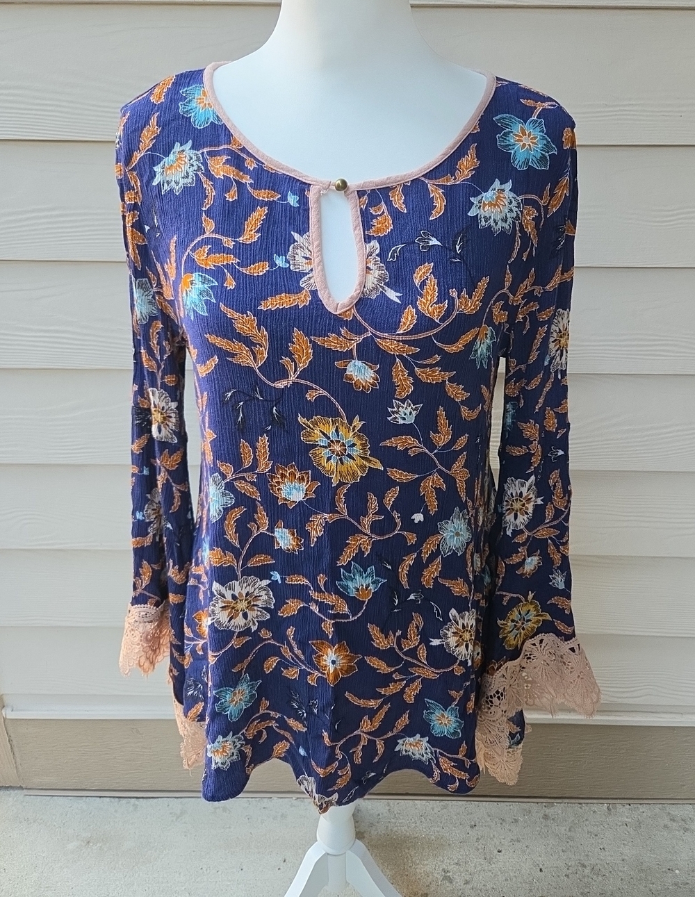 Kori America Blue Floral Rayon Blouse Lace Cuff Long Sleeve Medium